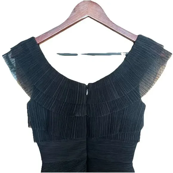 BCBG Briana Black Pleated Tulle Cocktail Homecoming Holiday Party Dress Size 2 - Picture 4 of 7
